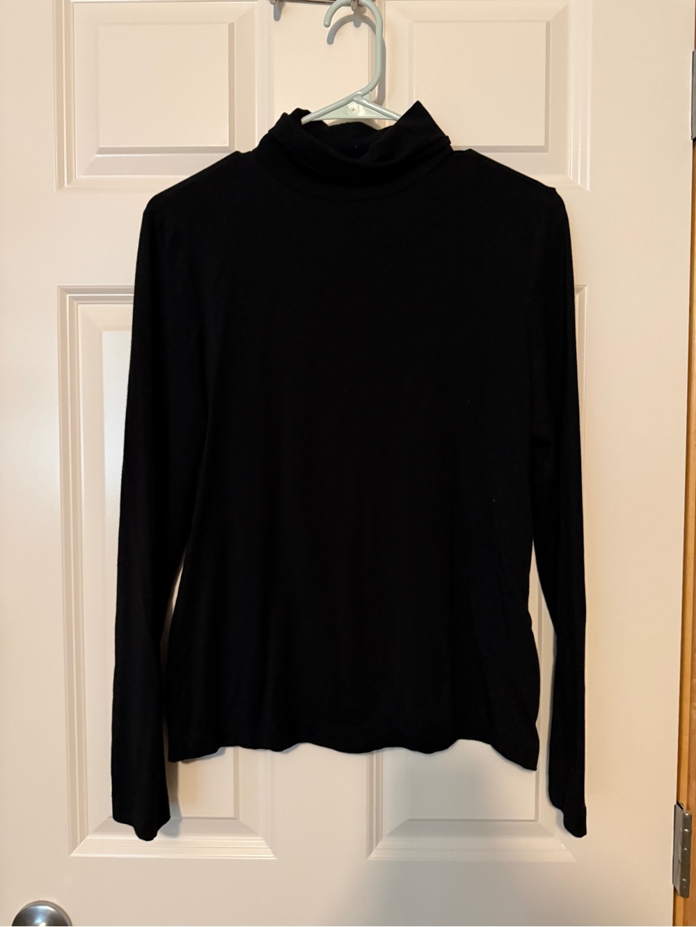Banana Republic Black Long-Sleeve Turtleneck Top